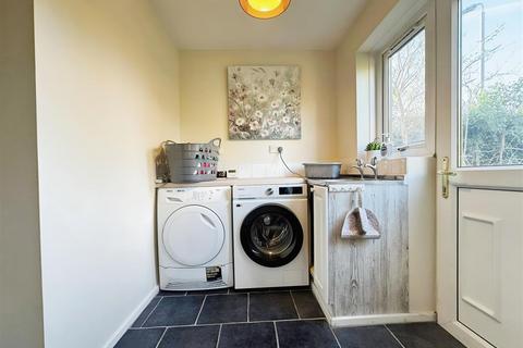 3 Appledore Close, Hull, HU9 1PZ