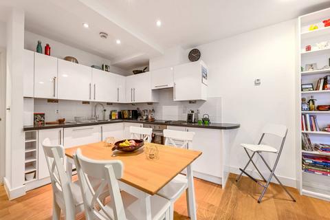 1 bedroom flat to rent, Grafton Road, Kentish Town, London, NW5