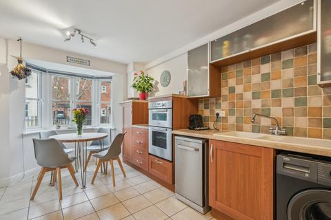 4 bedroom terraced house for sale, Rutherford Place, Didcot, OX11