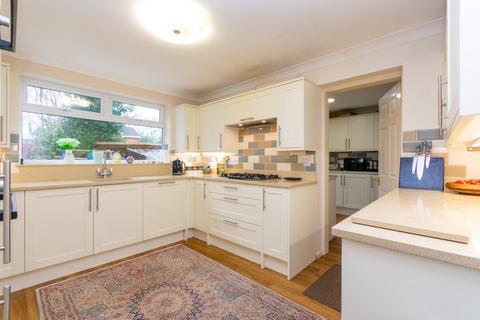 12 Cort Drive, Burntwood, WS7 9LW
