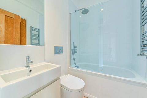 2 bedroom flat for sale, Cardozo Road, Hillmarton Conservation Area, London, N7