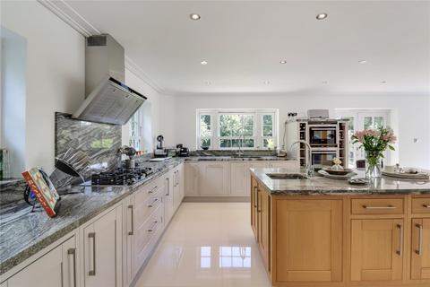 4 Greenways Drive, Ascot, SL5 9QS
