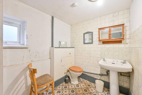 3 bedroom terraced house for sale, Meyrick Road, Willesden, London, NW10