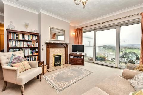 2 bedroom flat for sale, Royal Parade, Eastbourne