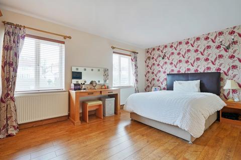 14 Meadow View Road, Sheffield, S8 7TP