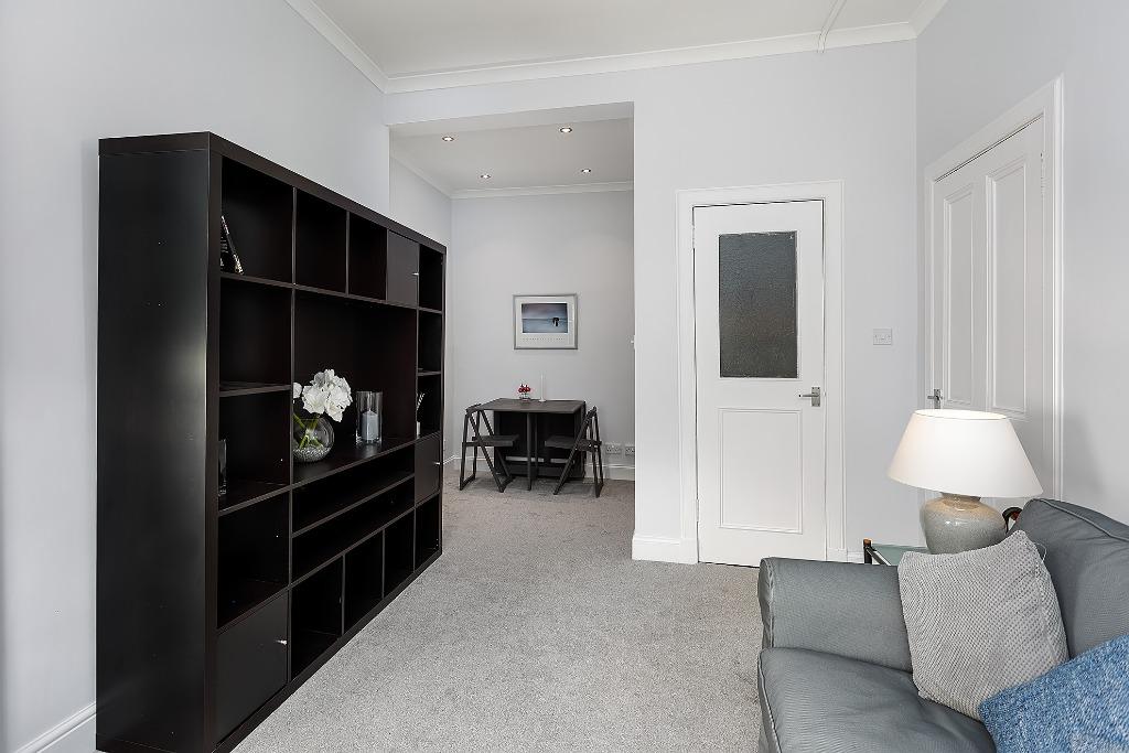 Apartment in Edinburgh - View 2