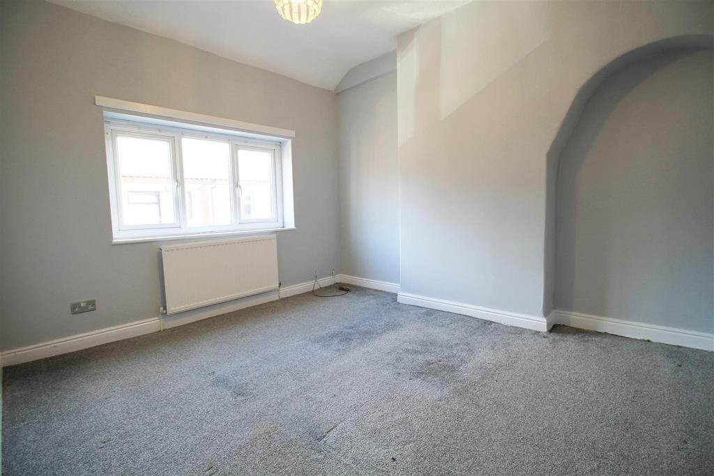 Bedroom 4.jpg