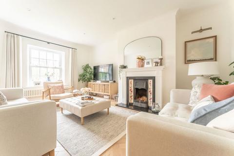 Applegarth, 2 Back Lane, Whixley, York, YO26 8BG