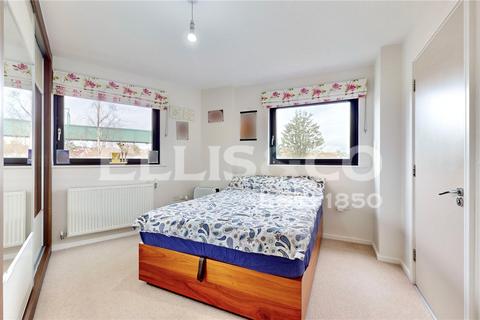 3 bedroom maisonette for sale, Williams Way, Wembley, HA0