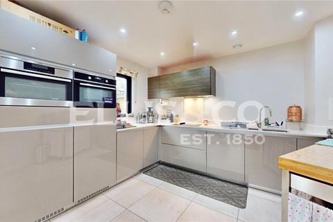 3 bedroom maisonette for sale, Williams Way, Wembley, HA0