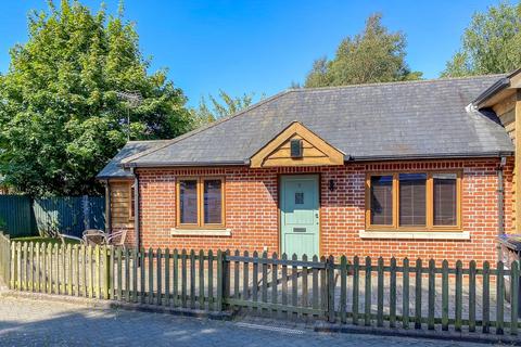 2 bedroom semi-detached bungalow for sale, The Retreat, Purewell, Christchurch, BH23