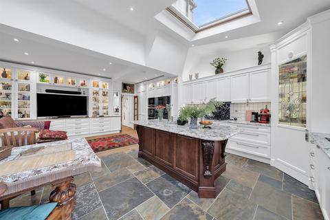 21 Clarence Road, Bromley, BR1 2DD