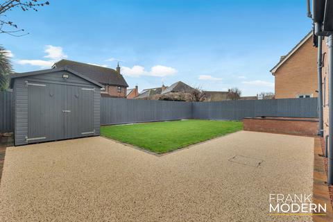 11 Hadrian Drive, Baston, Peterborough, PE6 9PP