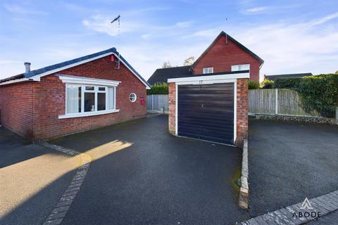 3 bedroom detached bungalow for sale, Pine Walk, Uttoxeter ST14