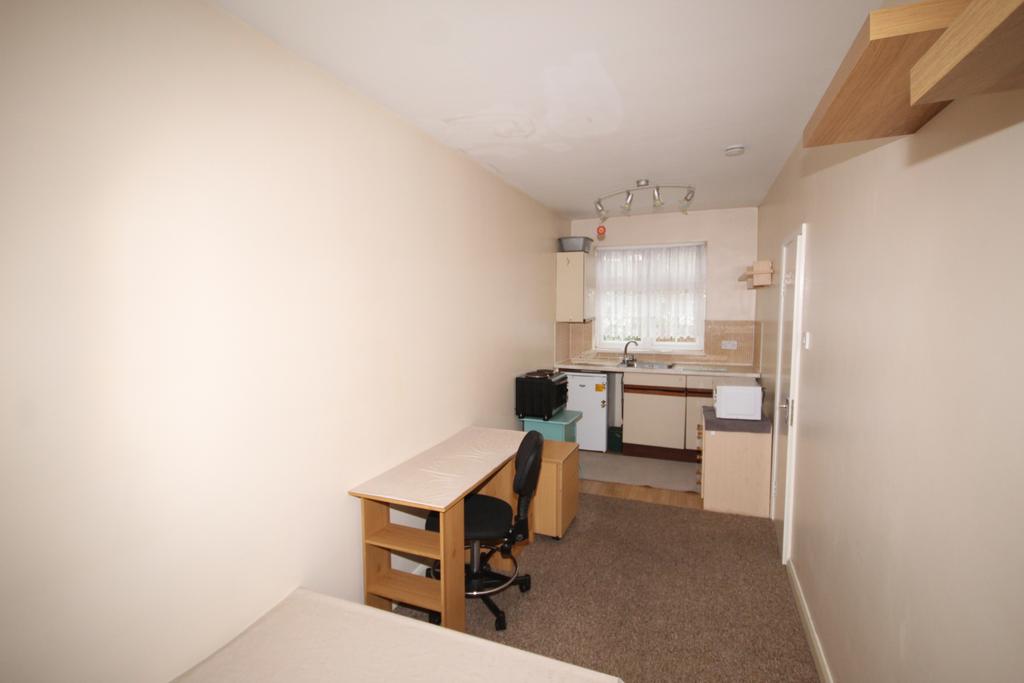 Sudbury Heights Avenue, Greenford, Middlesex, UB6