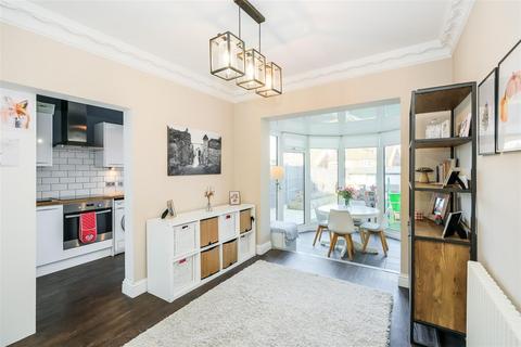 49 Hawkdene, London, E4 7PF