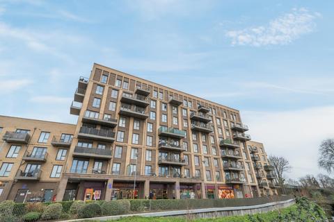 2 bedroom apartment for sale, Grosvenor Court, Adenmore Road, London, SE6 4FE