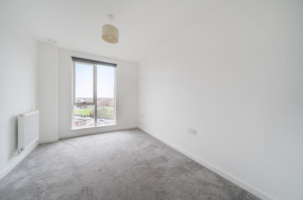 Bedroom 2.jpg