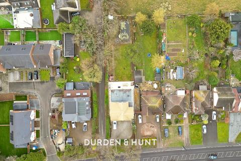 undefined, Honey Lane, Waltham Abbey, EN9