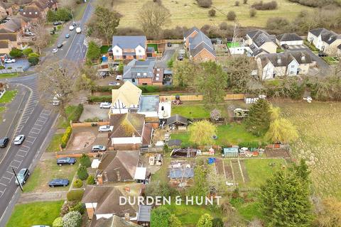 undefined, Honey Lane, Waltham Abbey, EN9