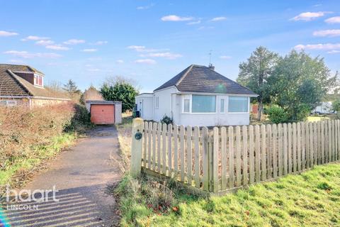 3 bedroom detached bungalow for sale, Saxilby Road, Sturton by Stow