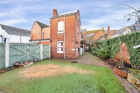 4 bedroom character property for sale, High Street, Oakham