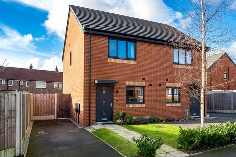 2 bedroom semi-detached house for sale, Toll Gate Close, Tyldesley