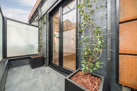 1 bedroom flat for sale, Burrows Mews, London SE1
