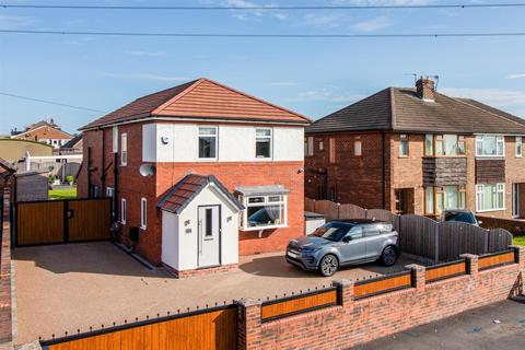 4 bedroom detached house for sale, Potovens Lane, Wakefield WF1