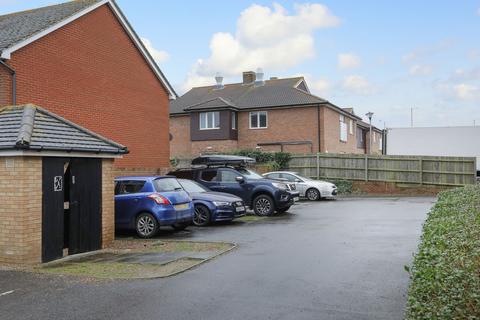 2 bedroom flat for sale, Blackthorn Road, Hersden, CT3