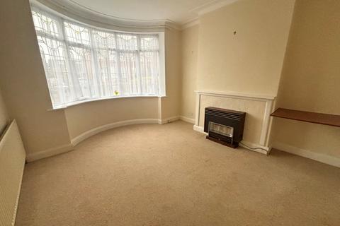 3 bedroom semi-detached house to rent, Montagu Gardens, Leeds, West Yorkshire, LS8