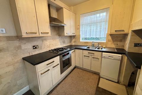 3 bedroom semi-detached house to rent, Montagu Gardens, Leeds, West Yorkshire, LS8