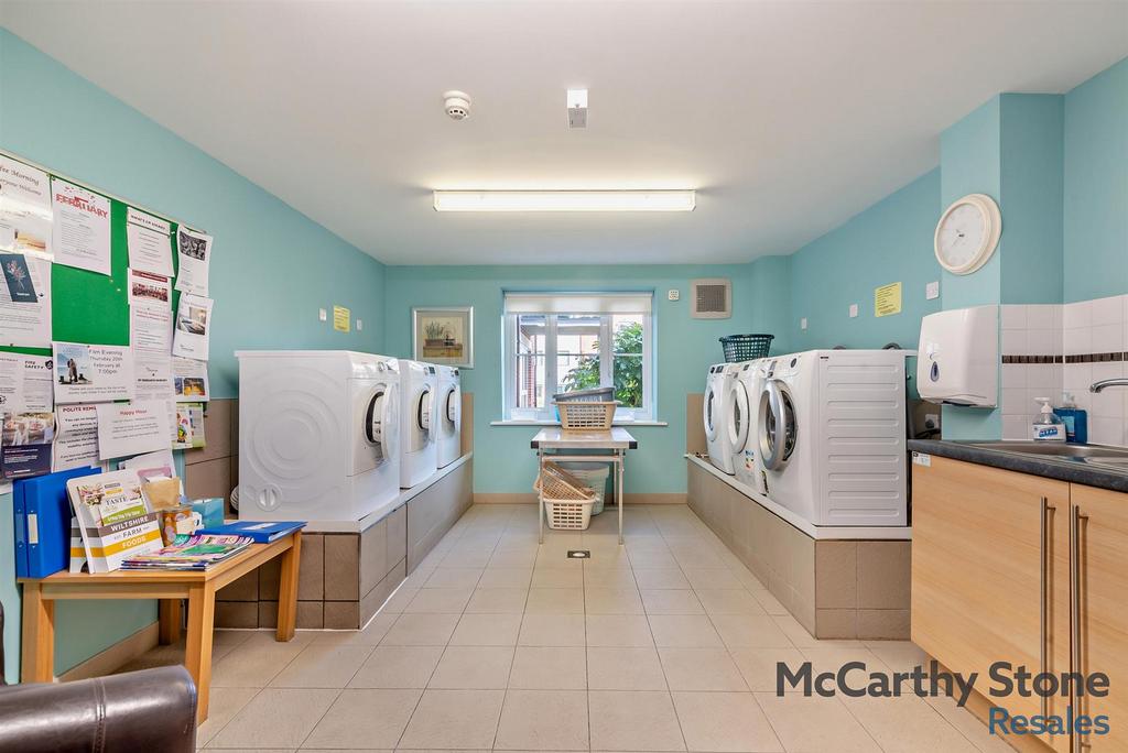 8632819-interior02-800.jpg