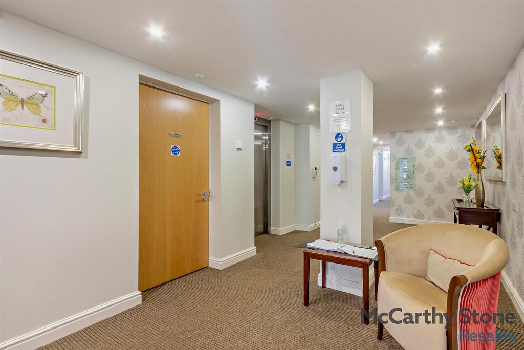 8632819-interior01-800.jpg
