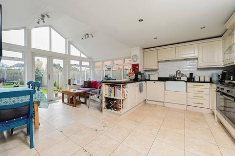 4 bedroom detached house for sale, Brook Road, Camberley, Surrey, GU15