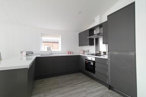2 bedroom lodge for sale, Kingston Ennerdale at Tallington Lakes, Tallington Lakes Leisure Park PE9