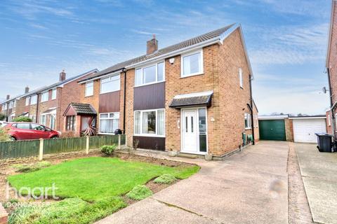 3 bedroom semi-detached house for sale, Hartland Crescent, Edenthorpe, Doncaster