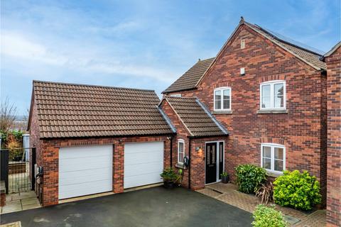 5 bedroom detached house for sale, Kensington Gardens, Carlton, Nottingham, Nottinghamshire, NG4