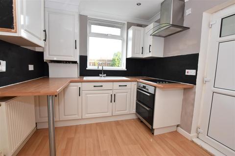 2 bedroom semi-detached house for sale, Holm Garth Drive, Hull