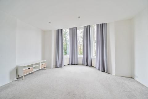 1 bedroom flat for sale, Surbiton Hill Park, Surbiton, KT5