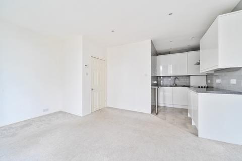 1 bedroom flat for sale, Surbiton Hill Park, Surbiton, KT5