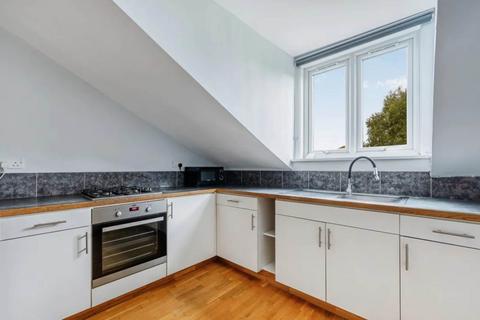 2 bedroom flat to rent, The Grove, London W5