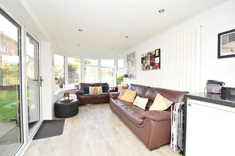 4 bedroom detached house for sale, Thorn Close, Chatham