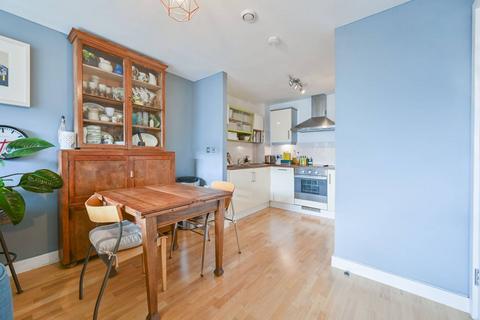 1 bedroom flat for sale, Southern Row, North Kensington, London, W10