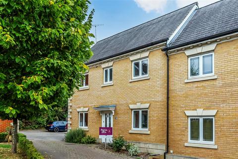 3 bedroom semi-detached house for sale, Juniper Close, Limspfield, Oxted