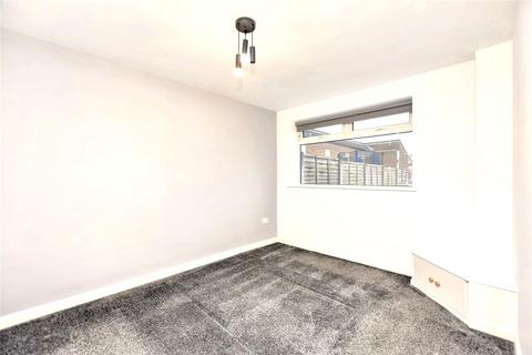 8 Ashlea Green, Leeds, LS13 2EQ