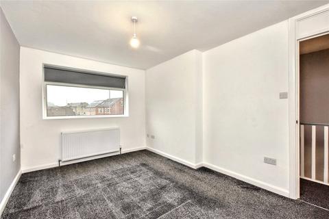 8 Ashlea Green, Leeds, LS13 2EQ