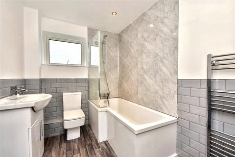 8 Ashlea Green, Leeds, LS13 2EQ