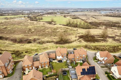 4 bedroom detached house for sale, Wren Drive, Ashford TN25