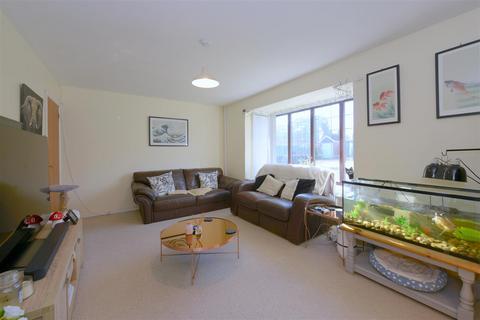 2 bedroom detached bungalow for sale, Fernbrook, Dorrington, Shrewsbury